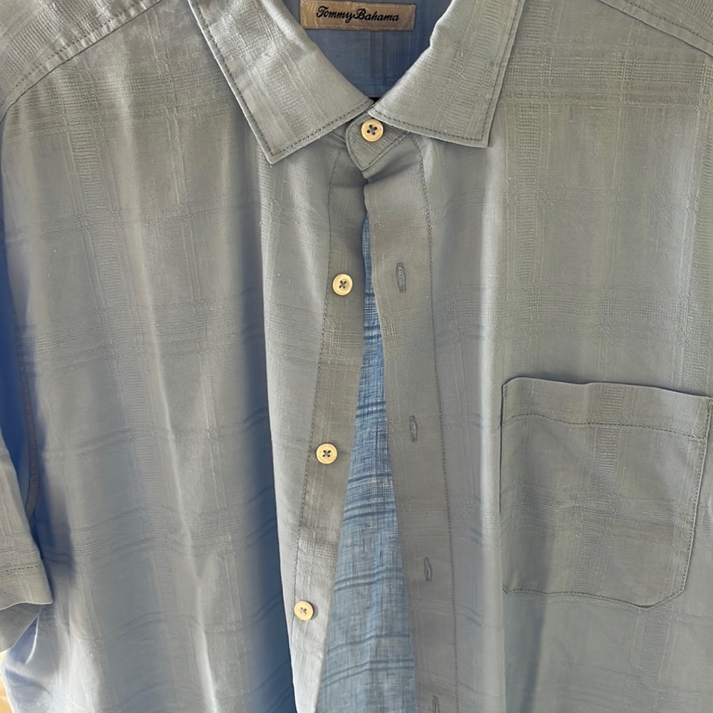 Tommy Bahama Button Up XL
